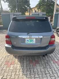 A picture of Hot deal Toyota highlander 2005 model 3 ROWS SEAT tokumbo