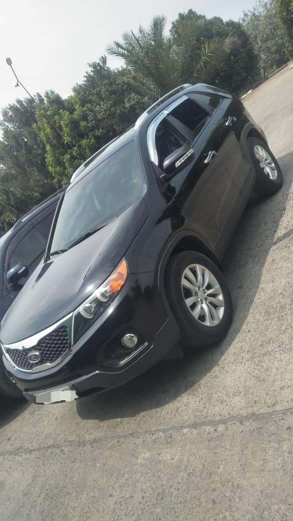 A picture of KIA Sorento 2012 automatic for sale
