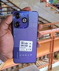 A picture of New Infinix SMART 8 128gb