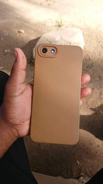 A picture of OPPO A83