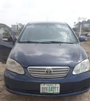 A picture of Toyota corolla 06model