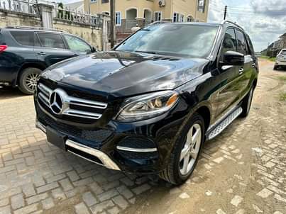 A picture of BENZ GLE 350 SUPERCLEAN BEST PRICE