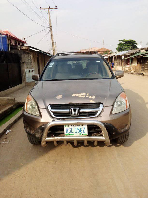 A picture of HONDA CRV 2004 MODEL