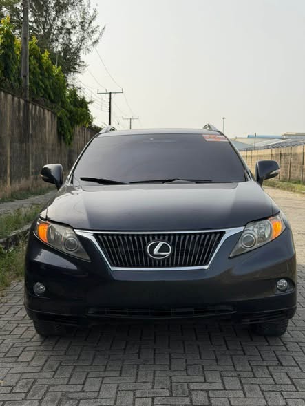 A picture of Newest arrival lexus 2010 rx350