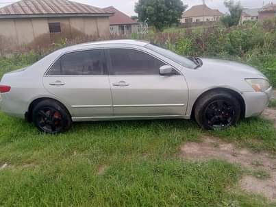 A picture of HONDA ACCORD