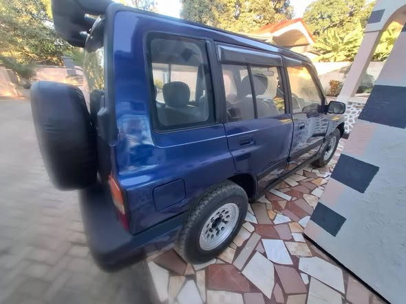 A picture of SUZUKI ESCUDO 0620356906