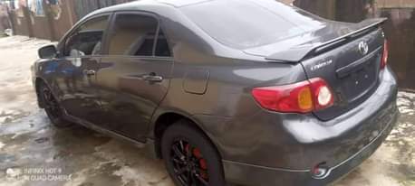 A picture of TOYOTA COROLLA 2010