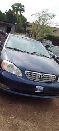 A picture of 2005 Toyota Corolla le