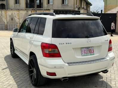 A picture of FOREIGN USED TOKUNBO MERCEDES BENZ GLK350 2010 MODEL ACCIDENT FREE