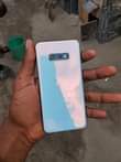 A picture of Samsung S10e