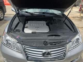 A picture of Distress sales Foreign used 2011 Es350 cash needed urgently cleared