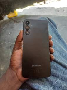 A picture of Samsung a05s gb128 ram6