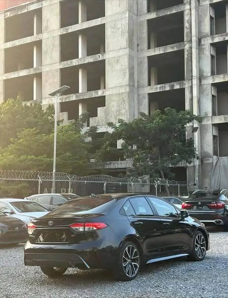 A picture of Toyota Corolla SE