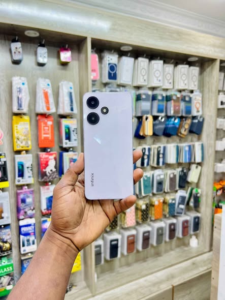 A picture of INFINIX HOT 30i