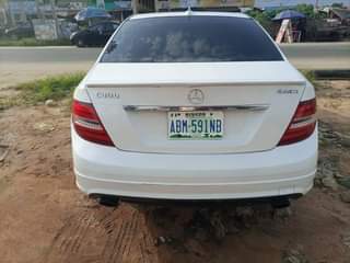 A picture of C300 2010 Mercedes
