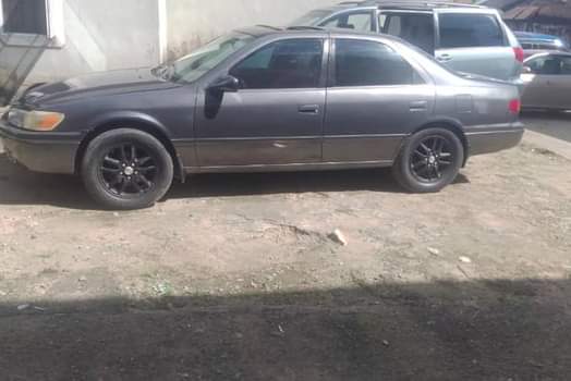 A picture of Toyota Camry drop light v6