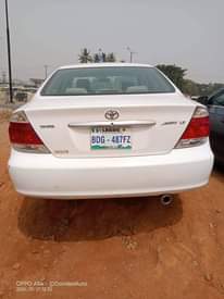 A picture of 06 Toyota Camry