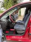 A picture of Extremely clean 206 peugeot Manual drive Nothing to fix 1