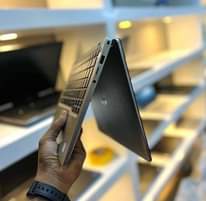 A picture of DELL LATITUDE 7400