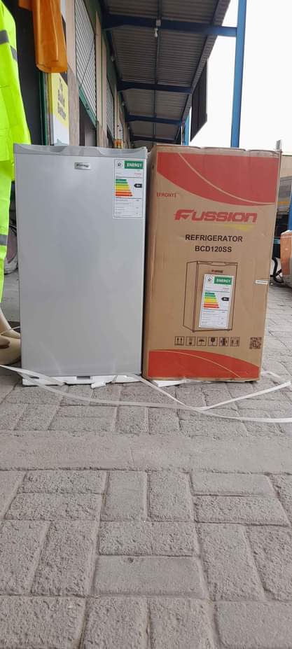 classifieds/fridges