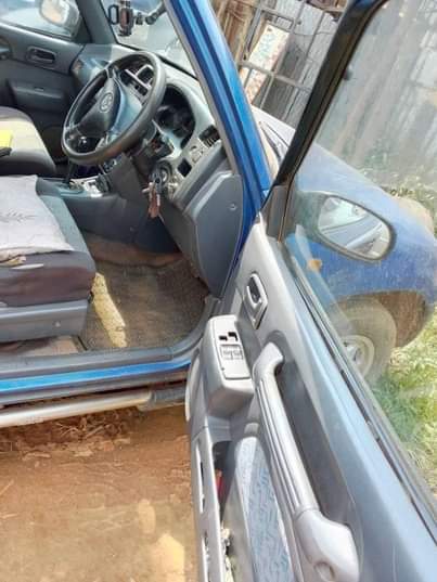 A picture of Rav 4 short. Buy and drive.
