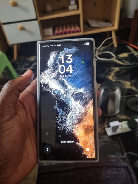 A picture of Quick sale sumsung s22 ultra