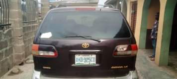 A picture of Toyota sienna complete pure first body pan is available with