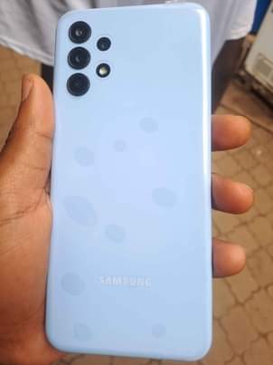 A picture of SAMSUNG GALAXY A13