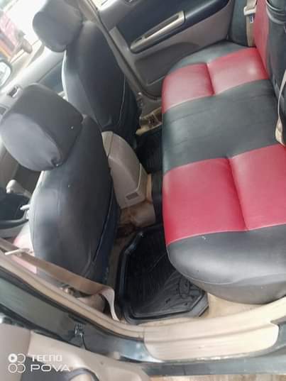 A picture of Toyota Camry v6