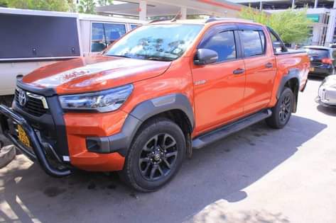 used toyota hilux