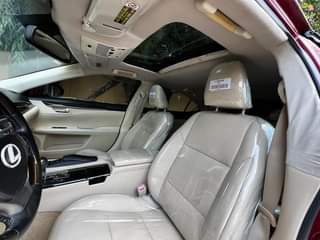 A picture of 2015 toks lexus es350 08163955406