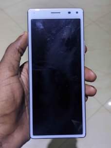 A picture of SONY XPERIA 8 64 GB NJOO NA OFA YAKO SIMU