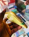 A picture of IPhone 11 64GB at Shs 830 000ugx