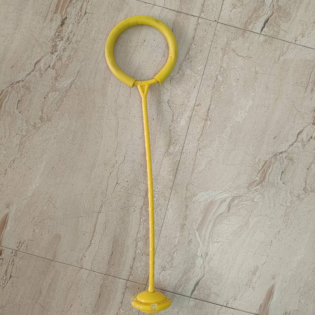 A picture of Used but in good condition and all r different prices