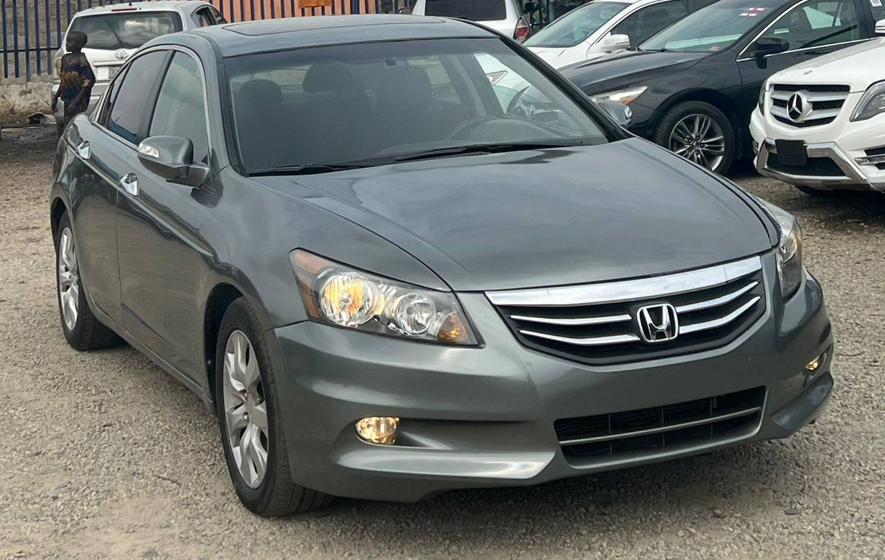 A picture of  super clean Nigerian used Honda accord 2011 model with