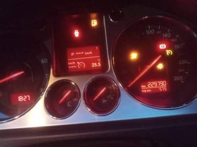 AUTO F.