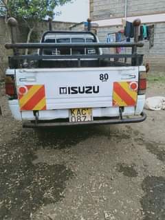 isuzu