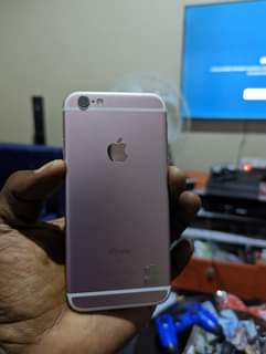 A picture of iPhone 6s 64GB Battery 84 Price 160 000