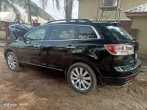 A picture of Mazda CX9 2011 model for sale Sound engine and gear