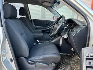 A picture of TOYOTA KLUGER