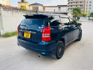 A picture of Toyota wish