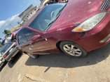 A picture of Toyota Camry XLE 2005 2006 model First Body Engine V6