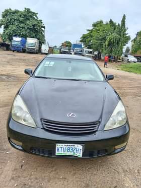 A picture of URGENT SALE Clean Reg 03 Lexus ES 300 full option