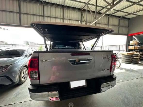 A picture of HILUX 0620356906