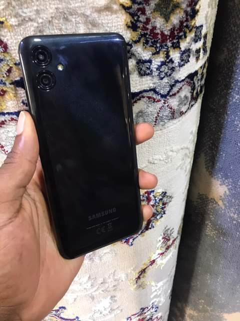 A picture of samsung A04e 64GB