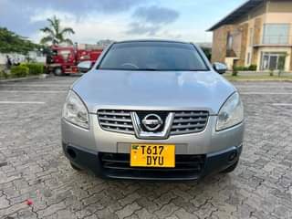 A picture of 2009 NISSAN DUALIS OLD MODEL Automatic