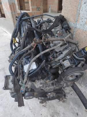 A picture of ENGINE JEEP WRANGLER TJ WITH