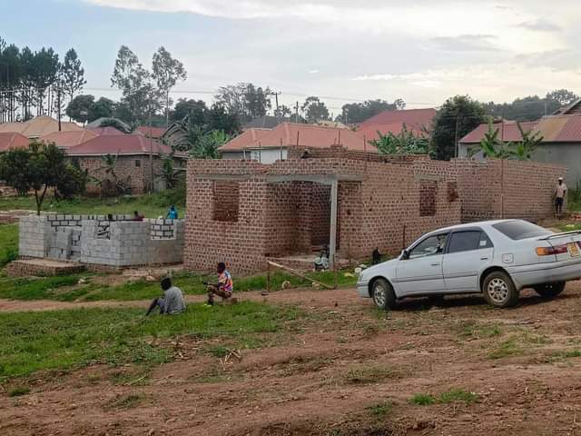 houses matugga