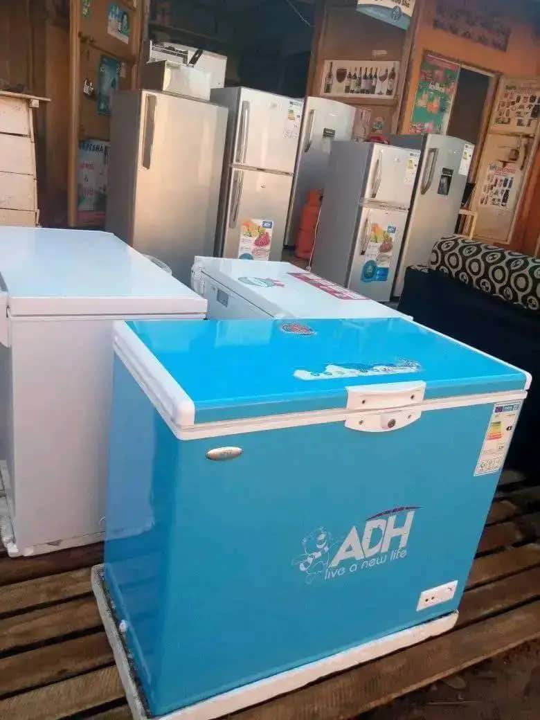 A picture of Used household properties office furniture