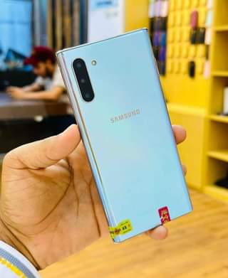 A picture of SAMSUNG GALAXY NOTE 10 PLUS